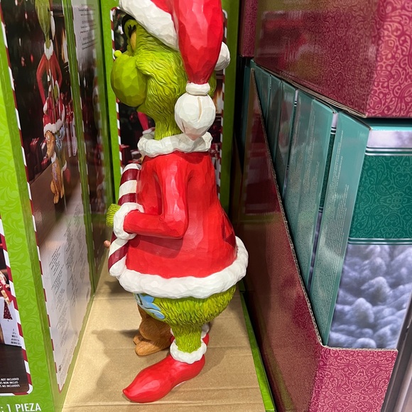 The Grinch Santa by Jim Shore - Picture 4 of 5